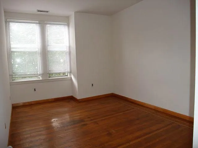 2001 Green St #2F — Photo 5
