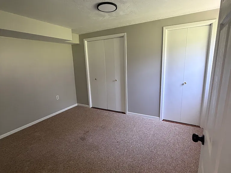 4709 Parkview Dr — Photo 11