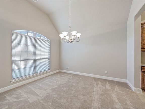4th image of 8721 Abbington Pl
