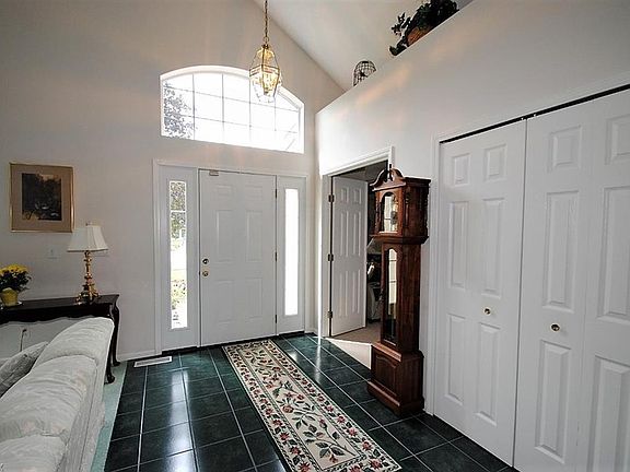 2nd image of 11237 Frederick Ln