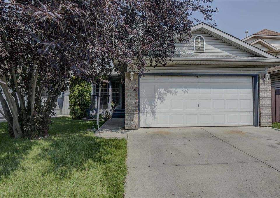 1st image of 124 S Del Ray Close NE