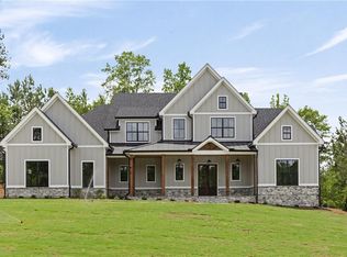 106 Forest Berry Ct, Newnan, GA 30265