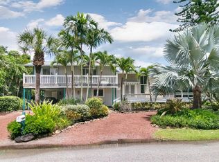 6830 Hughes St, Longboat Key, FL 34228