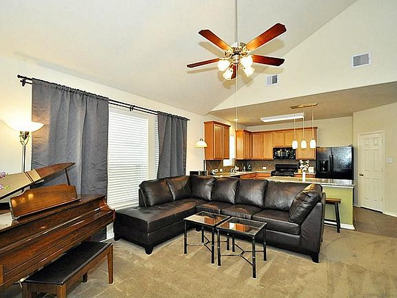 3rd image of 26906 Henson Falls Dr