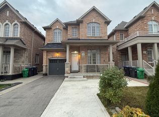 9 Grove End Way, Brampton, ON L6R 4A2