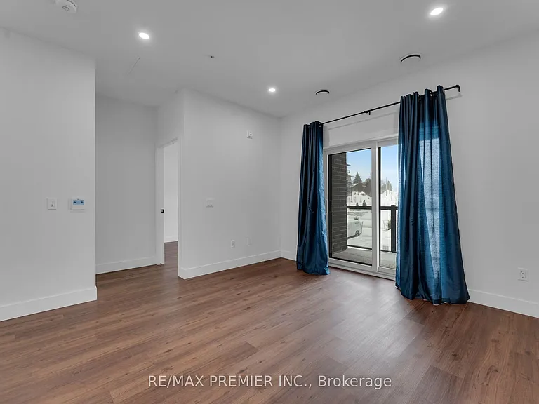 1000 Lackner Pl #215 — Photo 17