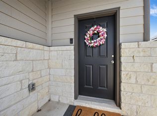 328 Thornless Cir, Buda, TX 78610