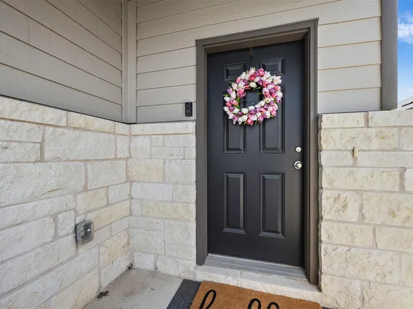 328 Thornless Cir, Buda, TX 78610