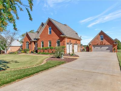 401 Medinah Dr, Easley, SC, 29642