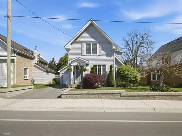 401 West St, Norfolk County, ON N3Y 1T8