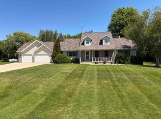 N3299 Lemmenes Pkwy, Waupun, WI 53963