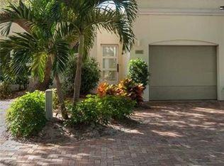 8343 Chinaberry Rd, Indian River Shores, FL 32963