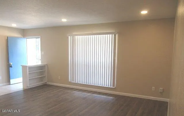 6816 Alto Rey Ave — Photo 5