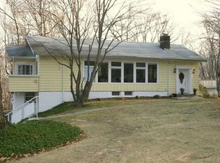 58 Blue Ridge Rd, Ridgefield, CT 06877