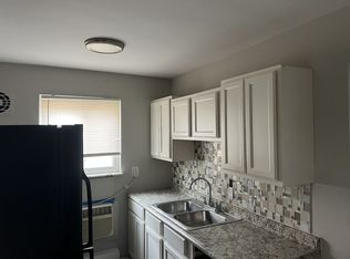 3316 W 8th St, Cincinnati, OH 45205