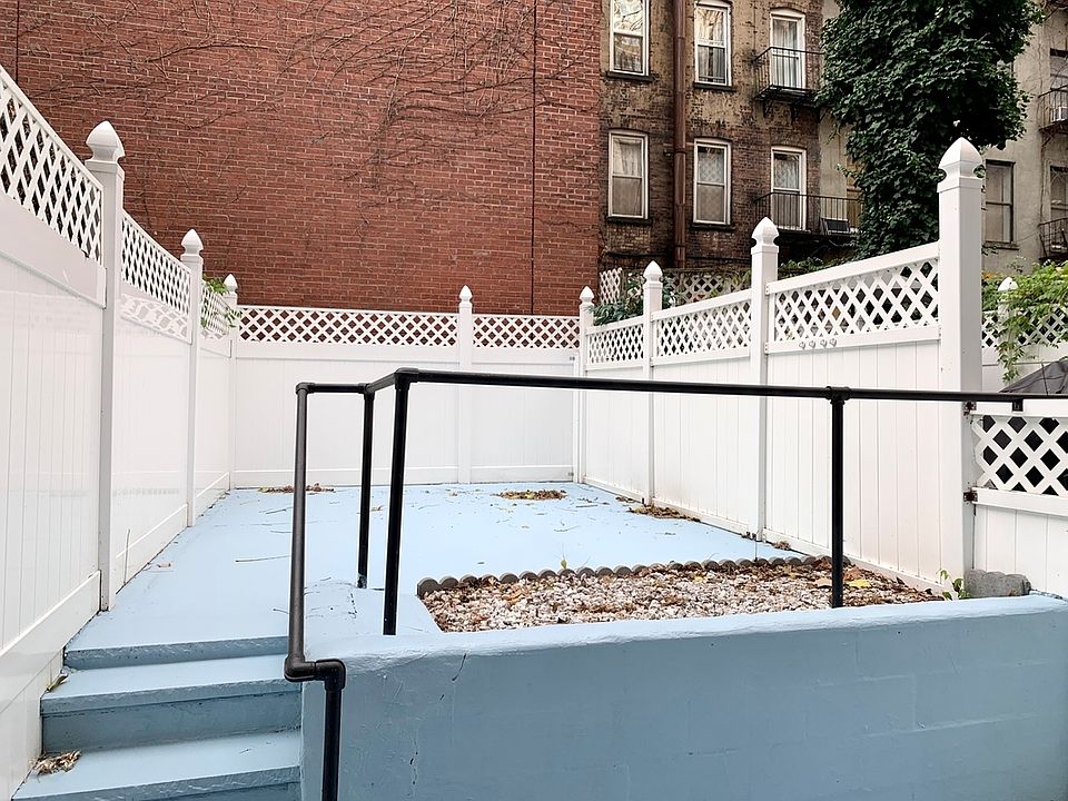 1st image of 410 E 78th St APT 1B