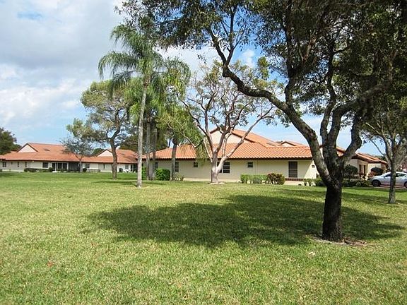 Grounds - Side View