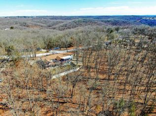 229 Ance Acres Ln, Reeds Spring, MO 65737