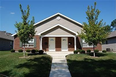1st image of 711 Drury Ln