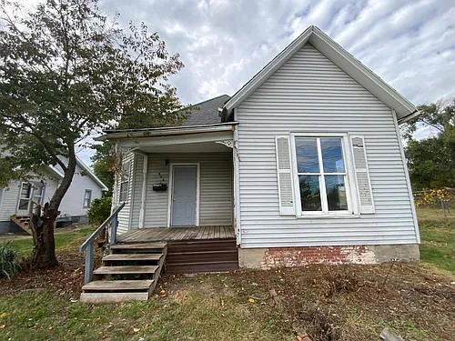 506 N Franklin St Photo 1