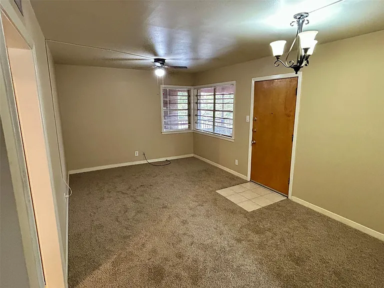 1411 Indiana St #5 — Photo 3
