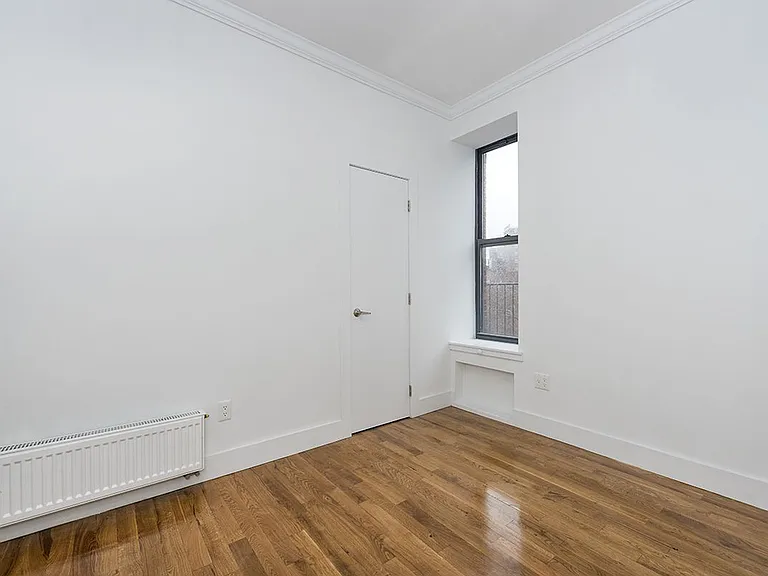 2095 Madison Ave #2B — Photo 4