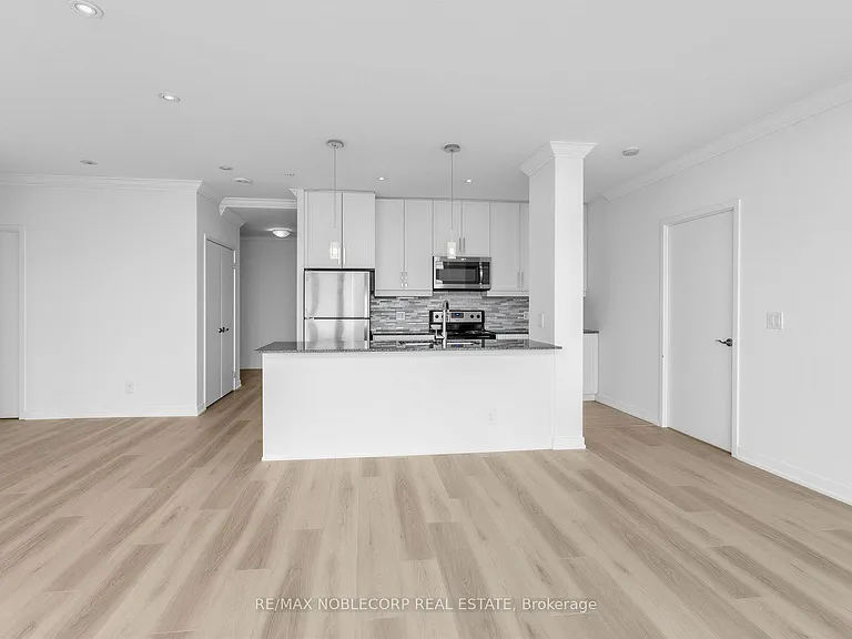 840 Queens Plate Dr #1705 — Photo 13