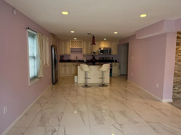 10169 Palmer Dr — Photo 3