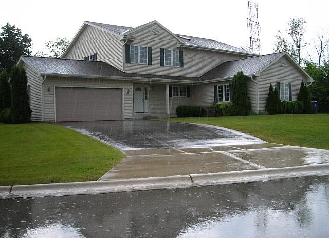 1st image of 1307 E Buckwood Dr