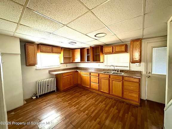 4th image of 1019 Kirst Ct