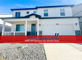 778 N Clubview St, Watkins, CO 80137
