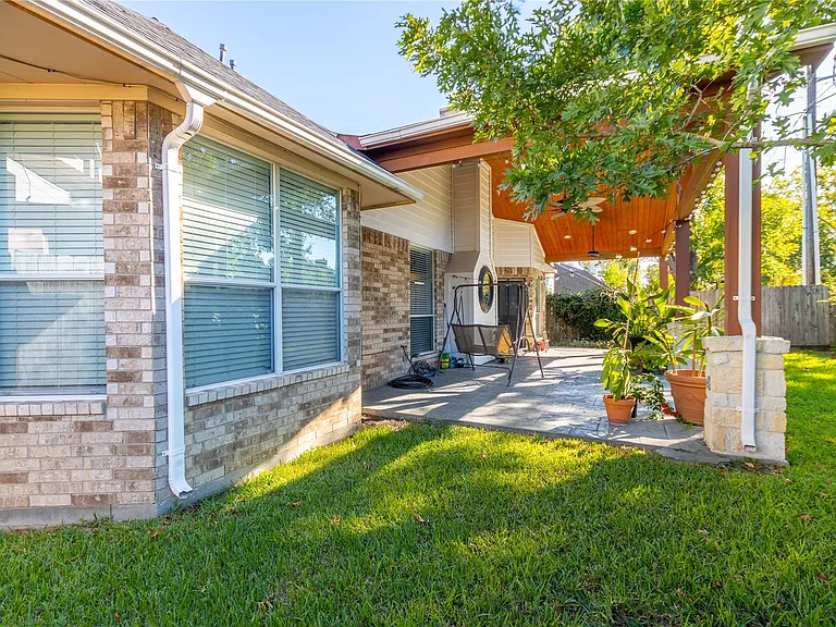 13826 Double Pine Dr — Photo 8
