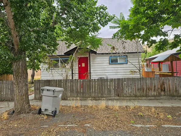 130 W Adams St, Huntington, OR 97907