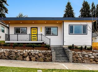 6030 42nd Ave SW, Seattle, WA 98136