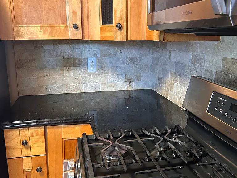 550 Creekwood Xing — Photo 25