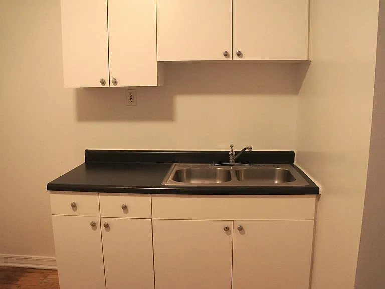 3000 N. Whipple LLC — Photo 49