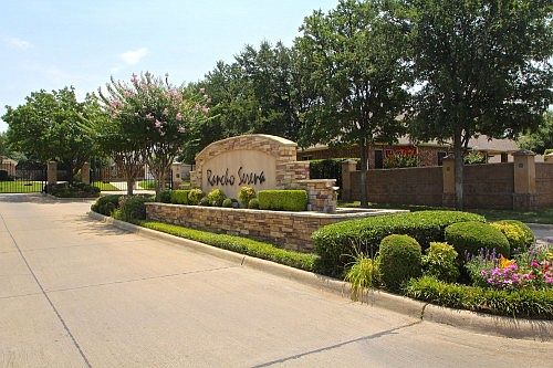 1st image of 1315 Arboledas Ln