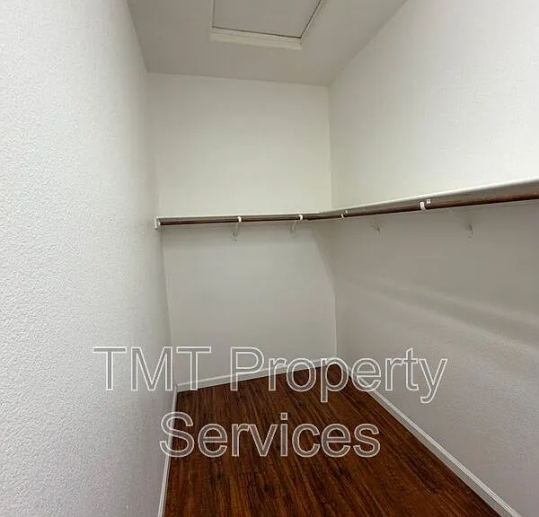 8622 Neopolitan Way — Photo 12