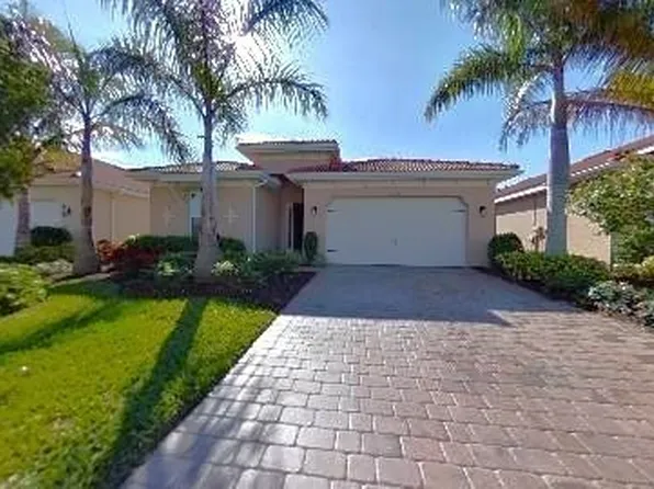 3920 King Edwards St, Fort Myers, FL 33916