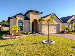 1043 Musgrass Cir, West Melbourne, FL 32904