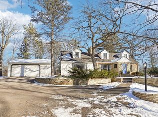 5101 Baker Rd, Minnetonka, MN 55343