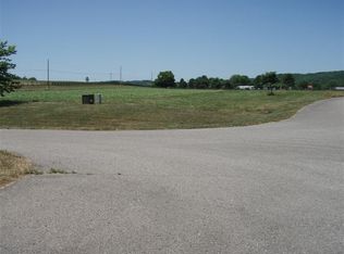 209 Awesome Place Dr, Alexandria, KY 41001