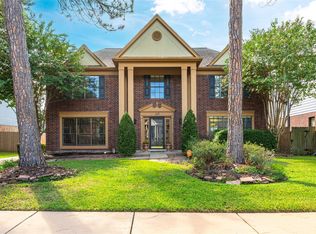 113 Coral Bay Dr, League City, TX 77573