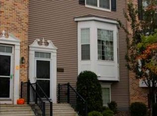 15605 Junegrass Ln, Eden Prairie, MN 55347