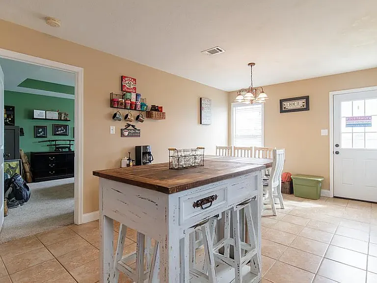 5084 Branch Point Dr — Photo 7