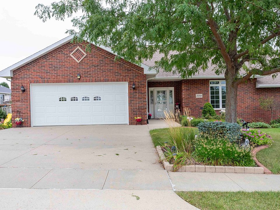 1st image of 2180 Comanche Dr