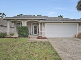 272 Tecumseh Ln, Mary Esther, FL 32569