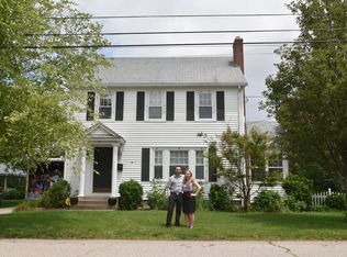 79 Chapmans Ave, Warwick, RI 02886