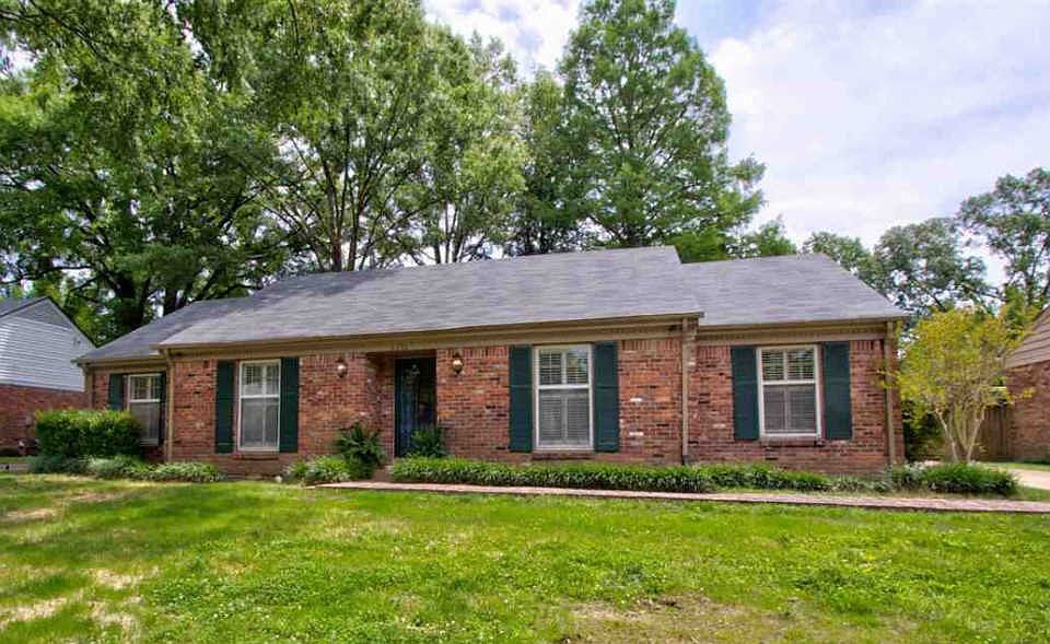 1st image of 2396 Lovitt Dr