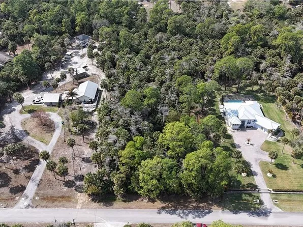  9th ST NW, NAPLES, FL 34120